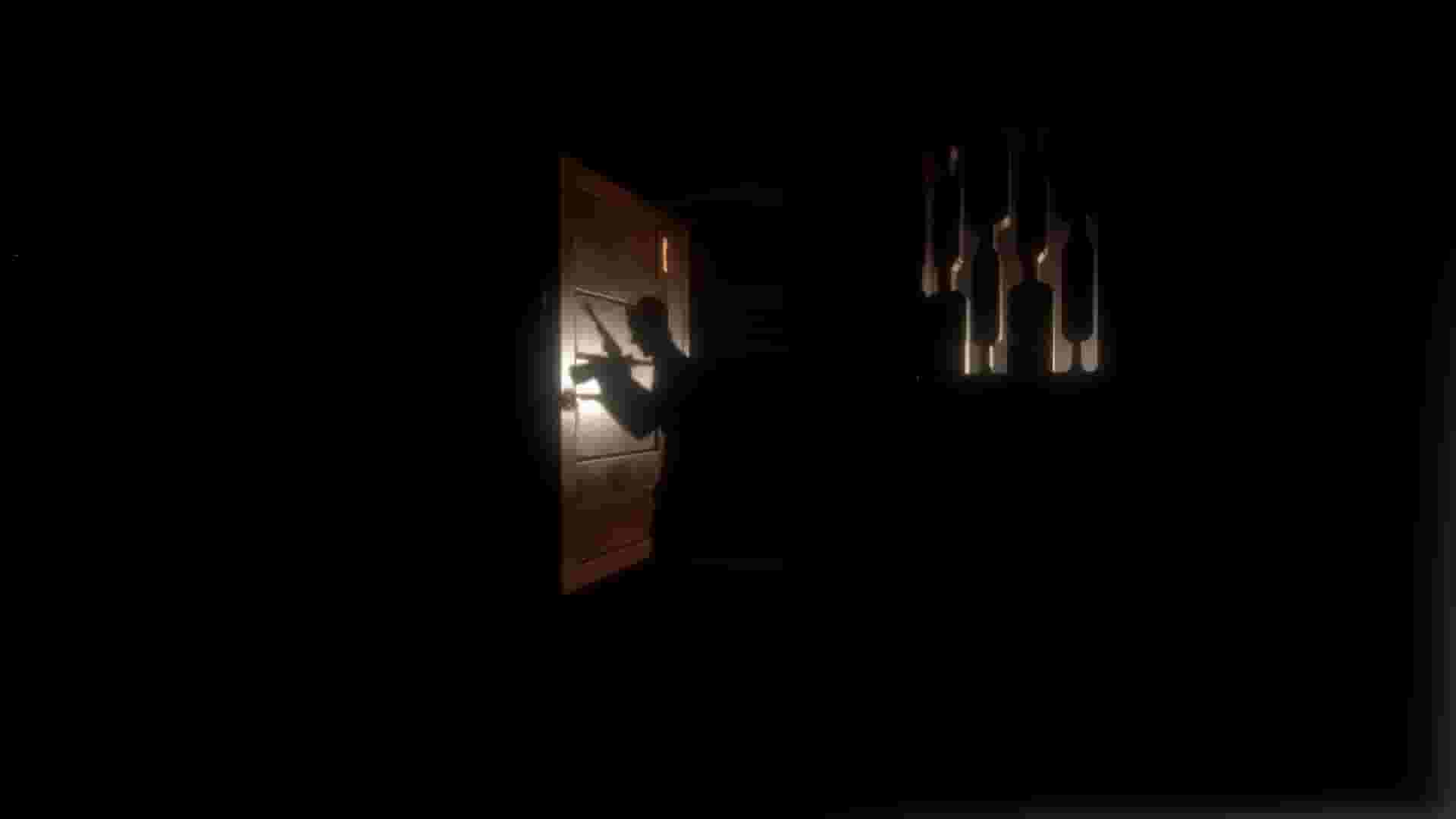 Midnight Murder Club screenshot thumbnail screenshot 5