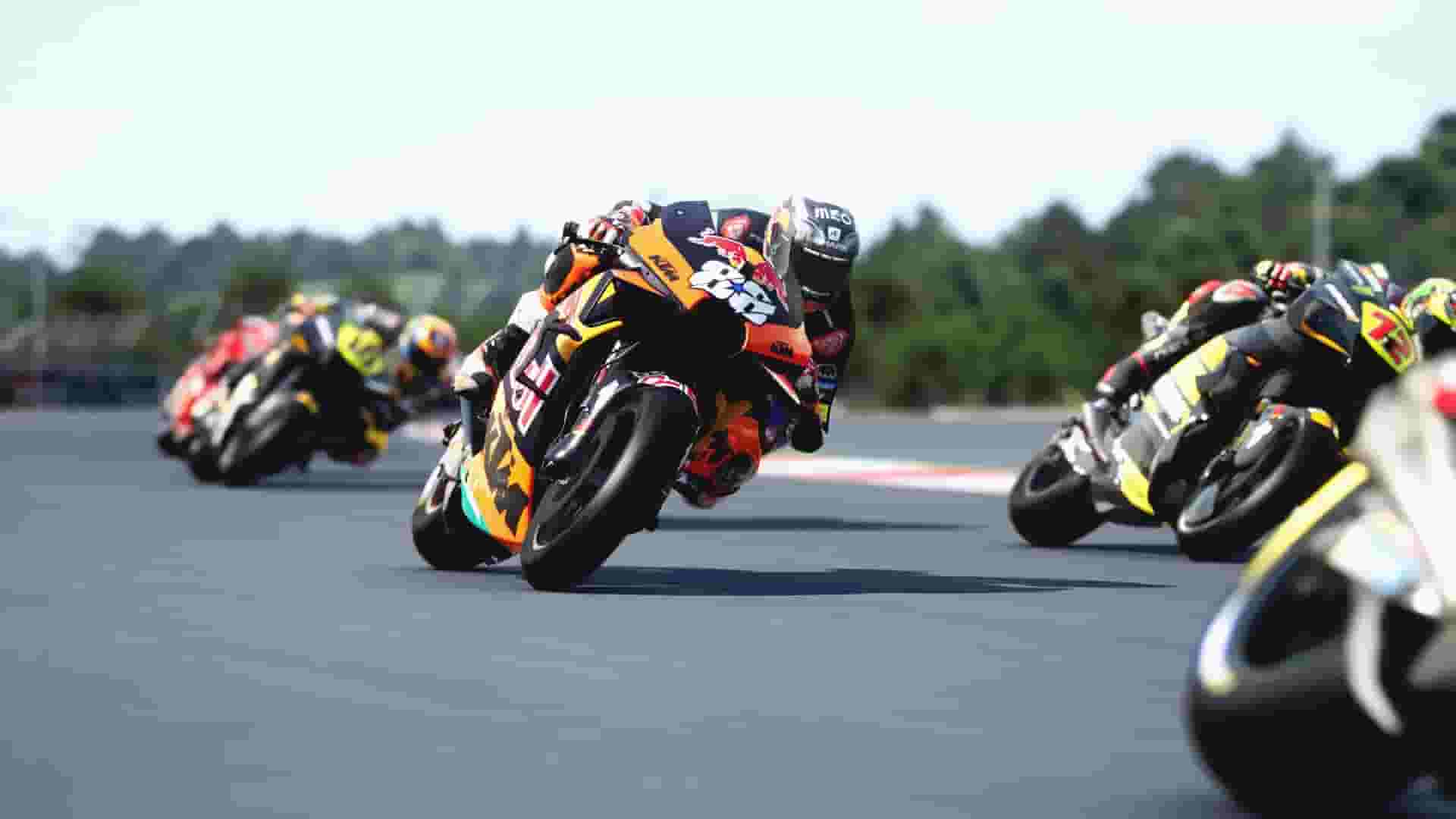 MotoGP22 screenshot thumbnail screenshot 2