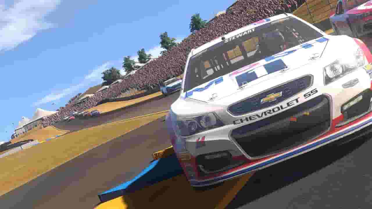 NASCAR Heat Evolution screenshot thumbnail screenshot 3